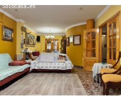 MAGNIFICA CASA EN SILLA CON 6 HABITACIONES