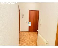 PISO EN VENTA DE 3 DORMITORIOS, 2 BAÑOS, PATIO, GARAJE Y TRASTERO EN LA CANDELARIA, ZAMORA.
