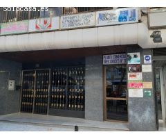 OFICINA EN VENTA CON VISTAS A LA CALLE EN AVENIDA TRES CRUCES, PLENO CENTRO DE ZAMORA