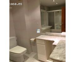 PISO EN VENTA DE 4 DORMITORIOS, 2 BAÑOS, PLAZA DE GARAJE Y TRASTERO JUNTO A TRES CRUCES, ZAMORA.