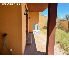 CASA EN VENTA CON 3 DORMITORIOS, 2 BAÑOS, ASEO, PATIO Y GARAJE EN BENEGILES, ZAMORA.
