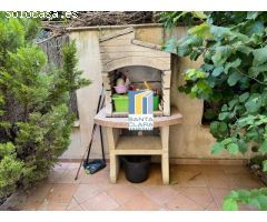 CHALET ADOSADO EN VENTA DE 4 DORMITORIOS, 3 BAÑOS, PATIO, JARDÍN Y GARAJE EN URB.SIGLO XXI, ZAMORA.