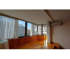 PISO EN VENTA DE 3 DORMITORIOS, MIRADOR, 2 BAÑOS Y PLAZA DE GARAJE EN PLENO CENTRO DE ZAMORA.