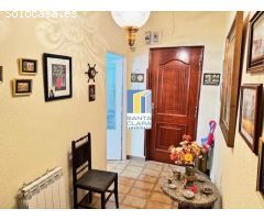 PISO EN VENTA DE 3 DORMITORIOS JUNTO A TRES CRUCES, ZAMORA.