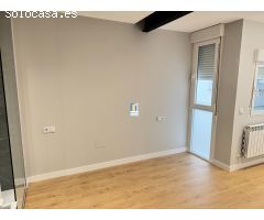 PISO COMPLETAMENTE REFORMADO EN VENTA CON 2 DORMITORIOS JUNTO AL CAMPUS UNIVERSITARIO, ZAMORA.