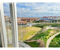 PISO EN VENTA DE 4 DORMITORIOS, 2 BAÑOS Y PLAZA DE GARAJE EN ZONA PEÑA TREVINCA, ZAMORA.