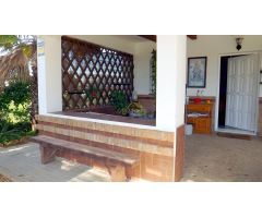 CASA EN FINCA DE LEPE