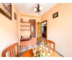 Encantadora casa de pueblo lista para entrar a vivir.