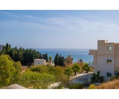 VILLA DE LUJO CON DOS PISCINAS EN BENALMÁDENA COSTA