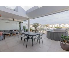 EXCLUSIVO ÁTICO DÚPLEX EN BENALMÁDENA COSTA