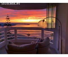 Excepcional y único apartamento en primera línea de playa