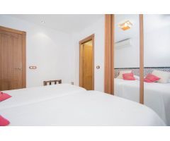 IDEAL INVERSIÓN! Casa dividida en 4 apartamentos en activo