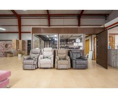 NAVE INDUSTRIAL EN VENTA -- IZNALLOZ CTRA BAILÉN MOTRIL