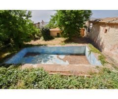 Calidad de vida es vivir en el centro de un maravilloso pueblo de la alpujarra con jardín y piscina
