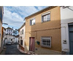 CASA CON TERRAZA PRIVADA EN PINOS PUENTE