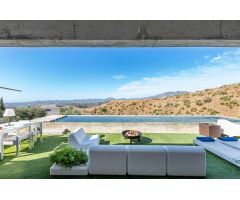 Villa de diseño en Valtocado, Mijas