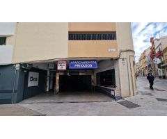 Plaza de parking en Calle Carreteria