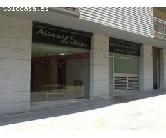 ¡FINQUES BAIXADOR PRESENTA ESTE INMEJORABLE LOCAL COMERCIAL EN PLENA CALLE PEATONAL!