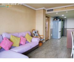 AMPLIO PISO TOTALMENTE REFORMADO EN 1ºLÍNEA DE PLAYA