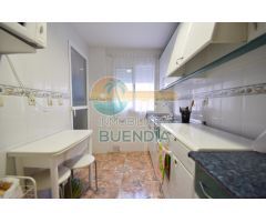 APARTAMENTO  TOTALMENTE AMUEBLADO A 50 METROS DE LA PLAYA DEL PASEO MARÍTIMO