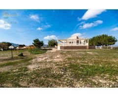 MAGNIFICA CASA CON TERRENO EN LA TRANQUILIDAD DEL CAMPO EN LEIVA, MAZARRON