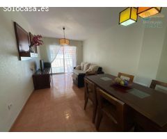 APARTAMENTO  DE DOS PLANTAS EN RESIDENCIAL CON PISCINA COMUNITARIA EN LA CUMBRE