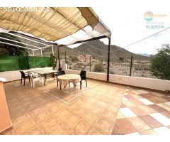 ESTUPENDA VIVIENDA EN PLANTA BAJA  CON VISTAS ,PISCINA COMUNITARIA Y SOTANO REACONDICIONADO.