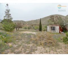 FINCA VALLADA CON AGUA Y FACILIDAD PARA ELECTRICIDAD