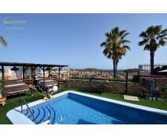 FANTASTICO CHALET EXCLUSIVO CON AMPLIA PARCELA Y VISTAS AL MAR