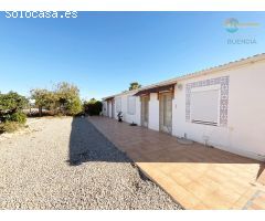 TERRENO CON CASA PRINCIPAL Y VARIAS PARA INVITADOS O ALQUILAR EN CAMPILLO DE ABAJO, FUENTE ALAMO.