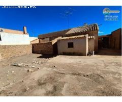 CASA DE CAMPO PARA REFORMAR EN LA PINILLA