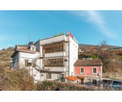 IMPRESIONANTE SIDRERÍA-RESTAURANTE EN EL BARRIO DE LA PEÑA (MIERES)