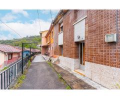 casa adosada en calle el barreru 14, Cabañaquinta, Aller, Asturias