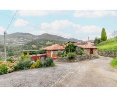 FINCA EDIFICABLE EN PILOÑA, EN UN IMPRESIONANTE PAISAJE NATURAL CON MONTAÑAS, VALLES Y RIOS