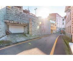 PLAZA DE GARAJE EN EL CENTRO DE LUARCA