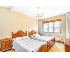 PISO GRANDE  Y MUY CENTRICO EN MIERES