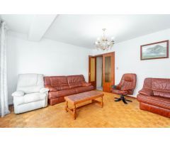 PISO GRANDE  Y MUY CENTRICO EN MIERES