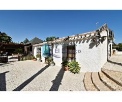 ENCANTADORA CASA DE CAMPO EN TOTANA - REF 1092