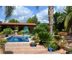 ESPECTACULAR CHALET EN TOTANA.- REF 1324.