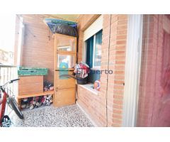 PISO CERCA DEL PASEO MARITIMO Y ZONAS COMERCIALES REF-720.