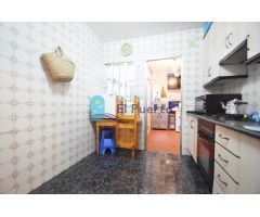 PISO CERCA DEL PASEO MARITIMO Y ZONAS COMERCIALES REF-720.
