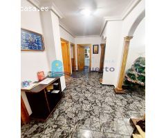 CASA DE PLANTA BAJA CON BUHARDILLA EN ZONA TRANQUILA - REF 1381