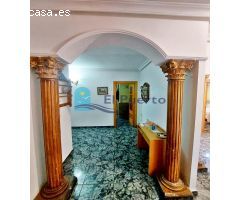 CASA DE PLANTA BAJA CON BUHARDILLA EN ZONA TRANQUILA - REF 1381