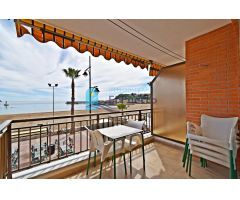 PISO EN PRIMERA LÍNEA, EN PLENO PASEO MARÍTIMO – REF 1015