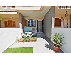 DÚPLEX ACOGEDOR EN EL CENTRO DEL PUERTO Y CERCA DE LA PLAYA – REF 1712