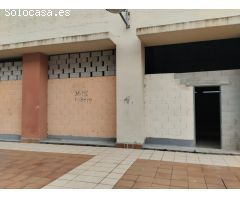 Se vende local comercial en CC TARTESSUS