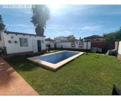 VENTA DE CHALET URBANO EN LOS GALLOS