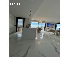 Ático de lujo en venta en el Pau5