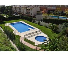 SE ALQUILA EN TORREQUEBRADA PISO 1 DORMITORIO CON GARAJE Y TERRAZA