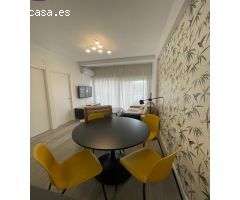 Magnifico apartamento situado en primera línea de playa en el Paseo Marítimo de Fuengirola.